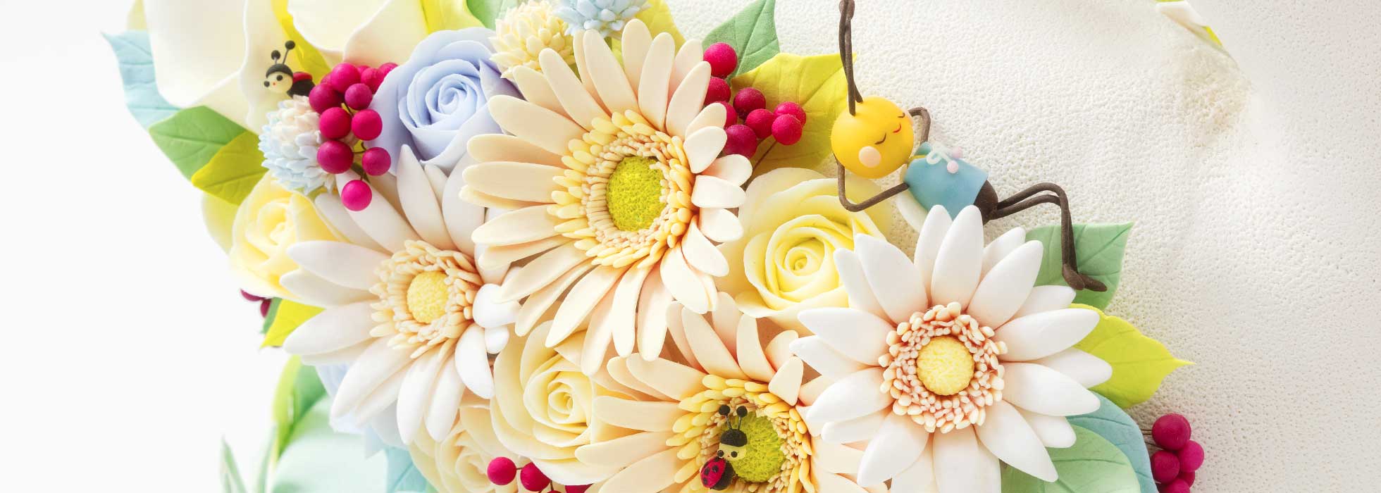 優しい香りにつつまれて、ねんど遊びをしてみませんか？